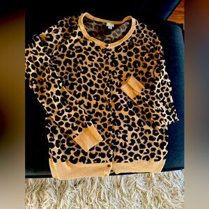 Leopard cheetah cardigan sweater L